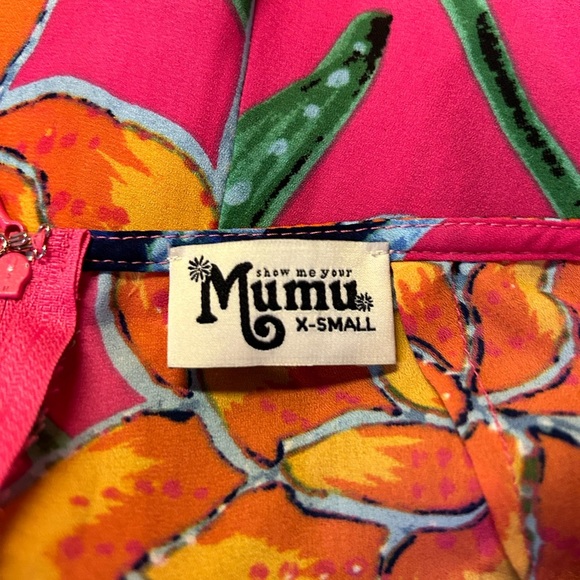 Show Me Your Mumu Sawyer Shorts in Floratopia, size XS. Tiny spot (see photos). - Picture 8 of 8